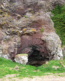 Seacliff cave
